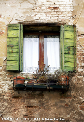 window grungy house